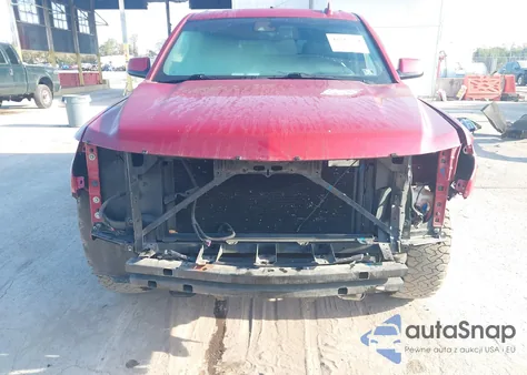 2015 Chevrolet Tahoe Lt z USA, uszkodzony, nr VIN 1GNSKBKC3FR655917